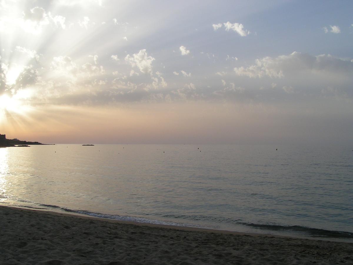 L'Escale Plage Algajola (Corsica) Quarto foto